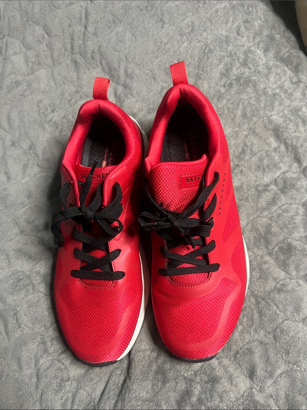 Skechers Men's Bright Red Athletic Trainers with Black Laces